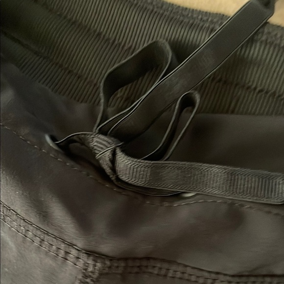 Kirkland Signature woman’s woven pant - Picture 6 of 6